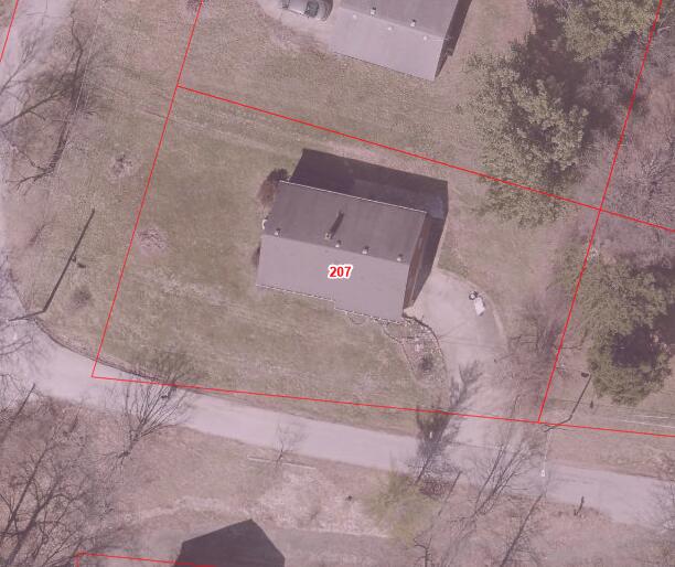 207 Savoy Road Newport, KY 41076 - Photo 2 of 14