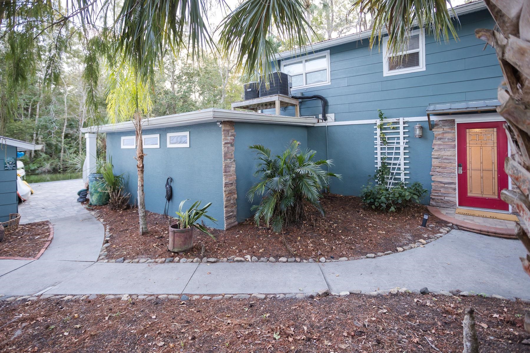 6194 Bear Trail Weeki Wachee, FL 34607 - Photo 12 of 68
