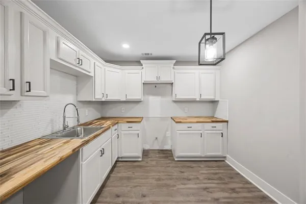 $435,000 | 6486 Aquila Drive, Morrow, GA 30260