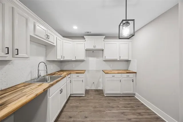 $464,999 | 6486 Aquila Drive, Morrow, GA 30260