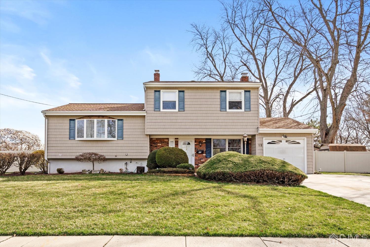 12 Huntington Road East Brunswick, NJ 08816 - Photo 1 of 32 Gallery Image 1