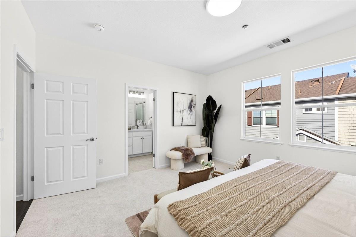 679 Pinnacles Terrace Sunnyvale, CA 94085 - Photo 10 of 37