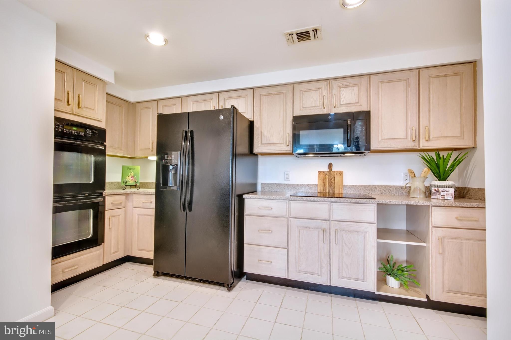 930 Astern Way, Unit 511 Annapolis, MD 21401 - Photo 4 of 44