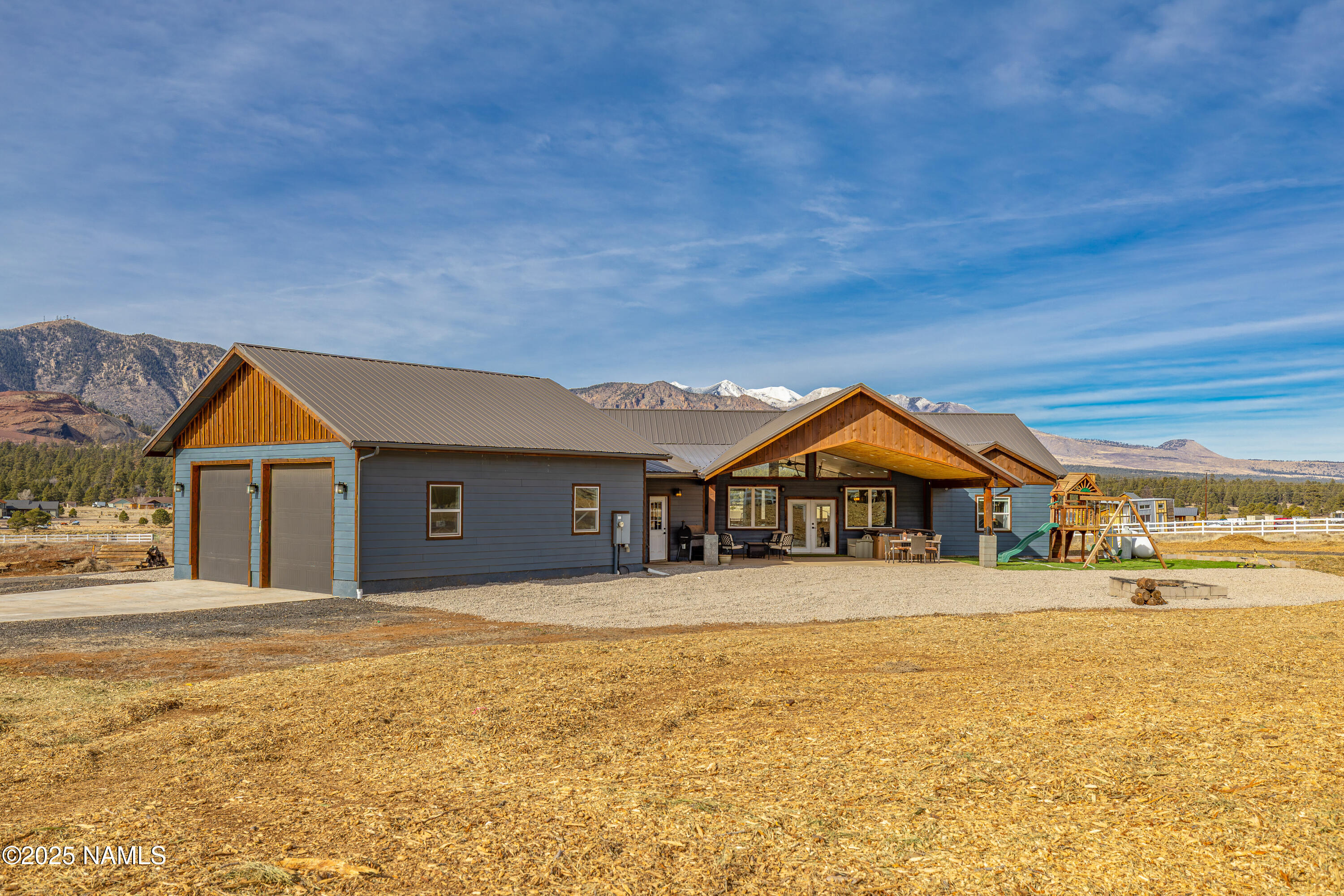 6770 North Rain Valley Road Flagstaff, AZ 86004 - Photo 25 of 28 Four car deep garage