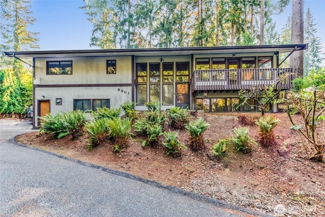 $2,399,850 | 9901 Northeast 32nd Street, Bellevue, WA 98004