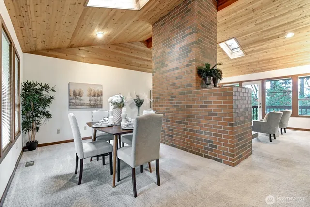 $2,399,850 | 9901 Northeast 32nd Street, Bellevue, WA 98004