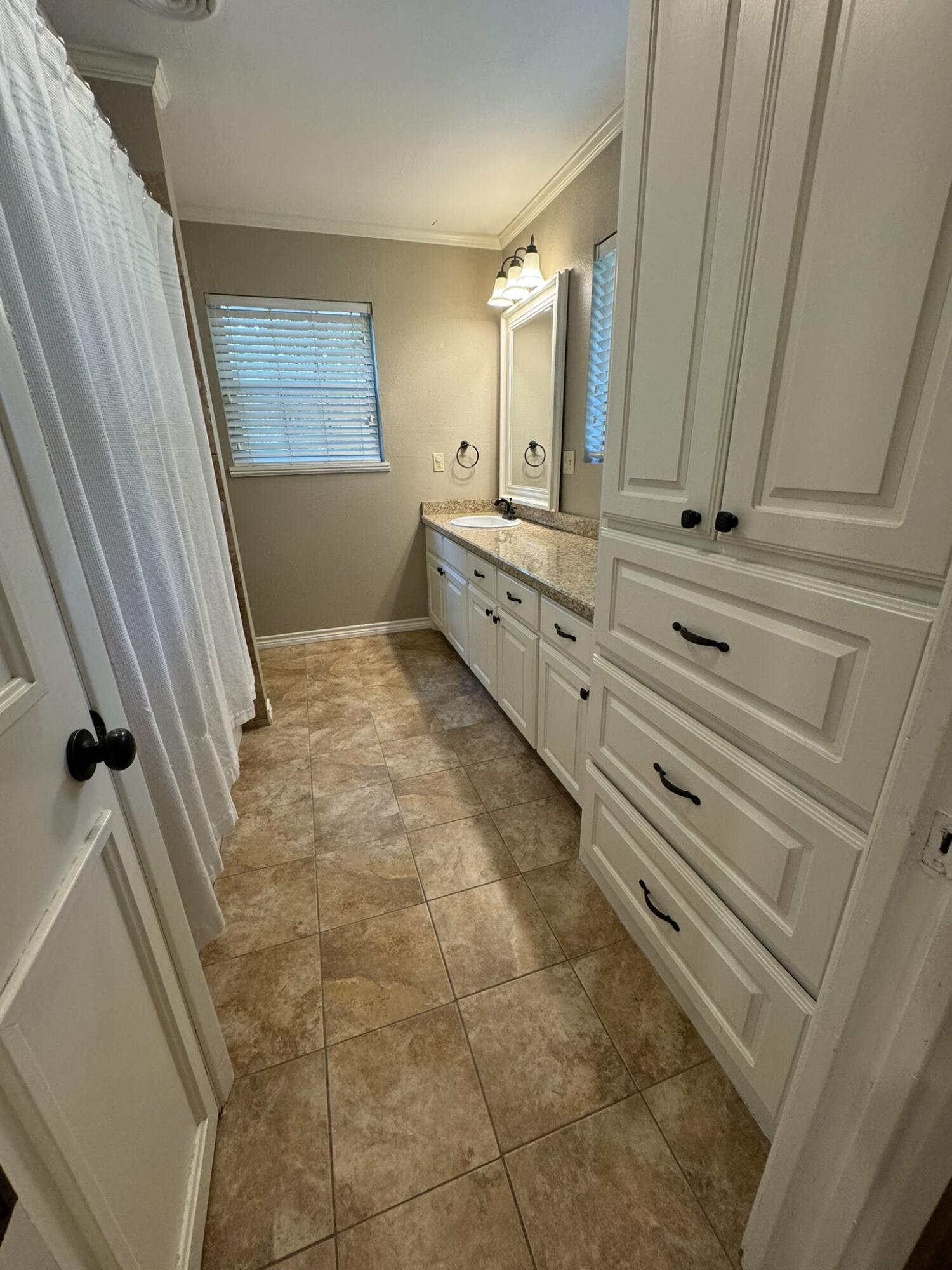 1408 Amarillo Plainview, TX 79072 - Photo 23 of 33 IMG_3282