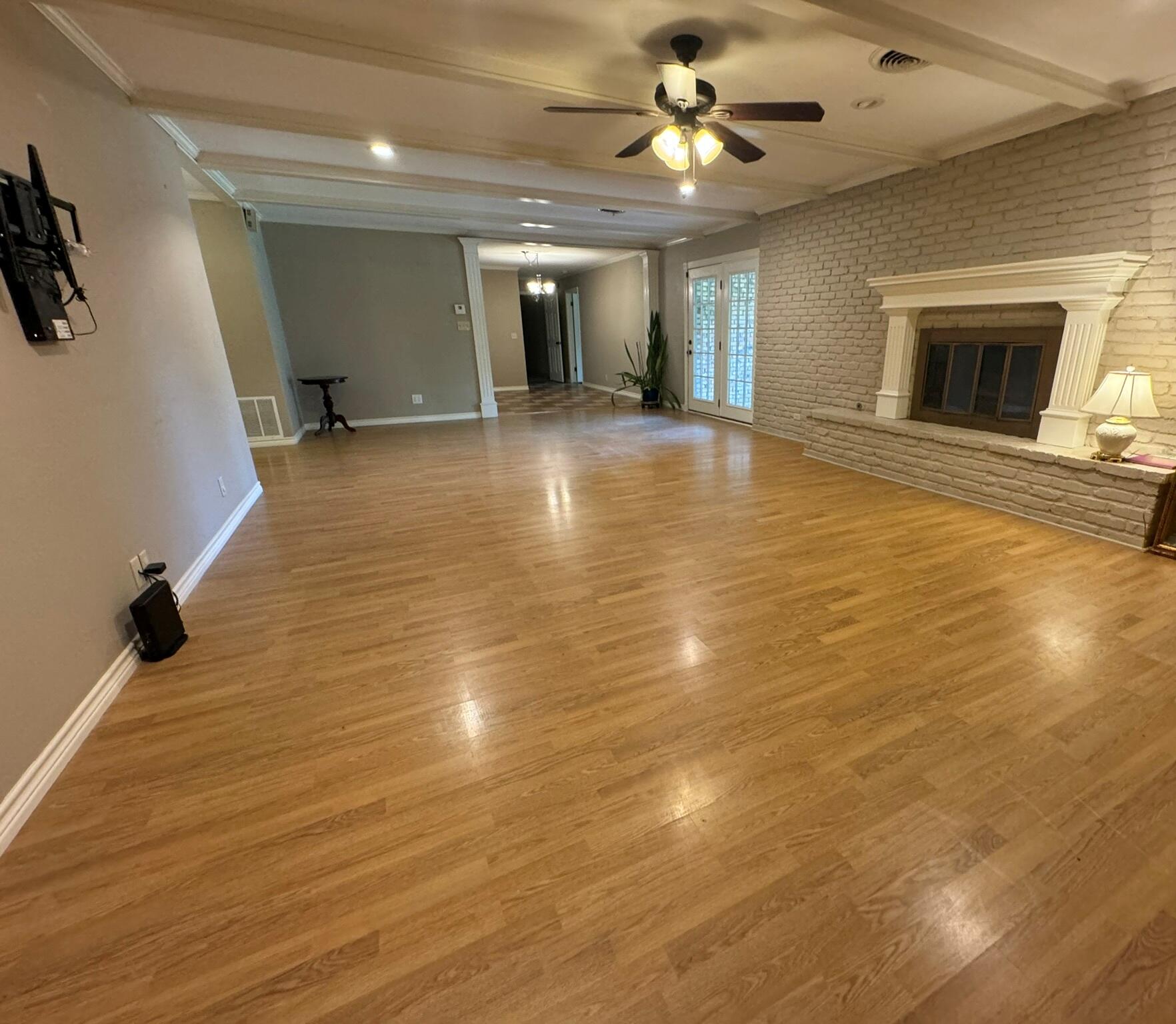 1408 Amarillo Plainview, TX 79072 - Photo 9 of 33 IMG_3301