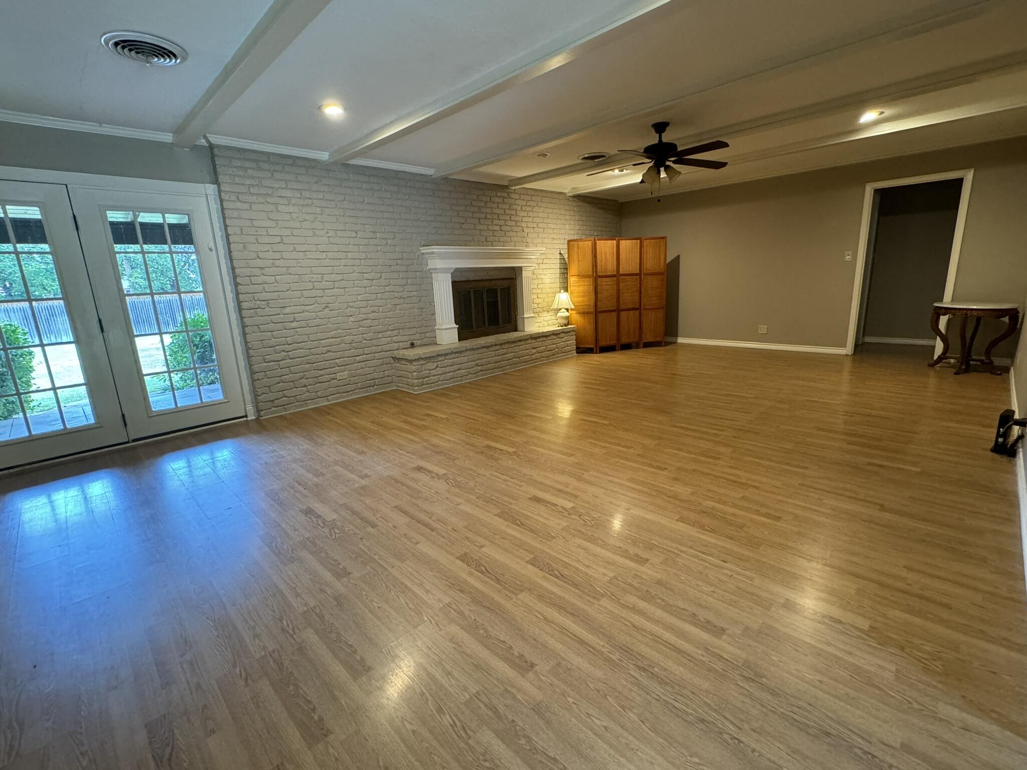 1408 Amarillo Plainview, TX 79072 - Photo 10 of 33 IMG_3328