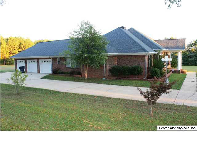 101 Oxmoore Road Oxford, AL 36203 - Photo 3 of 32