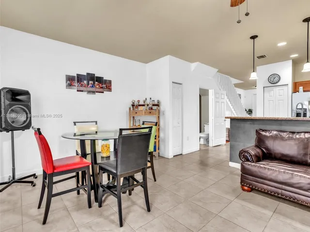 $2,975 | 8926 West 35th Court, Hialeah, FL 33018