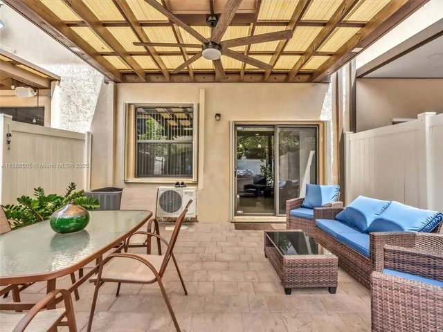 $2,975 | 8926 West 35th Court, Hialeah, FL 33018