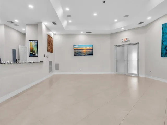 $2,975 | 8926 West 35th Court, Hialeah, FL 33018