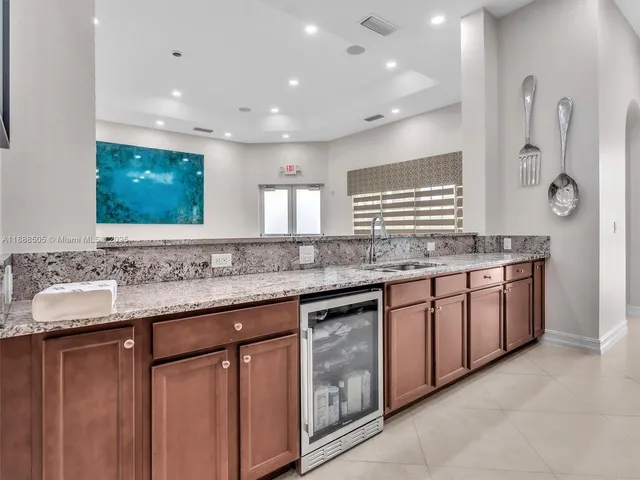 $2,975 | 8926 West 35th Court, Hialeah, FL 33018