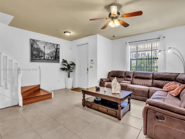 $2,975 | 8926 West 35th Court, Hialeah, FL 33018