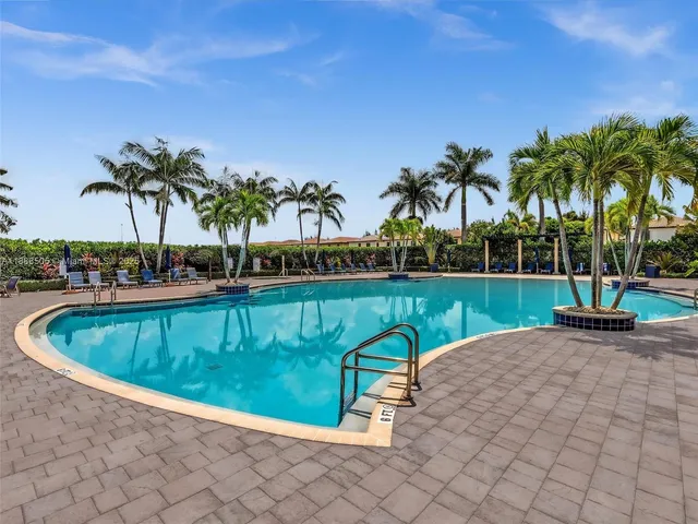 $2,975 | 8926 West 35th Court, Hialeah, FL 33018