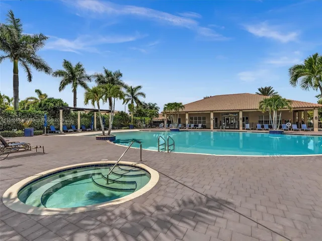 $2,975 | 8926 West 35th Court, Hialeah, FL 33018