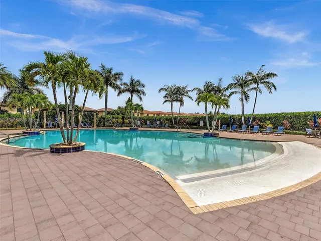 $2,975 | 8926 West 35th Court, Hialeah, FL 33018