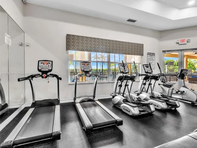 $2,975 | 8926 West 35th Court, Hialeah, FL 33018