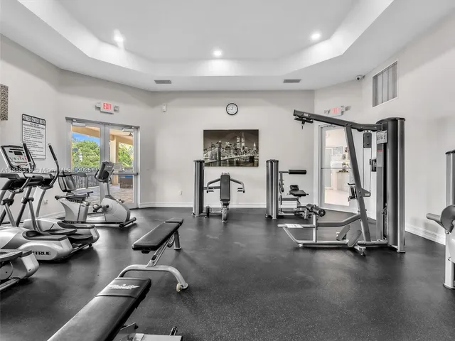 $2,975 | 8926 West 35th Court, Hialeah, FL 33018