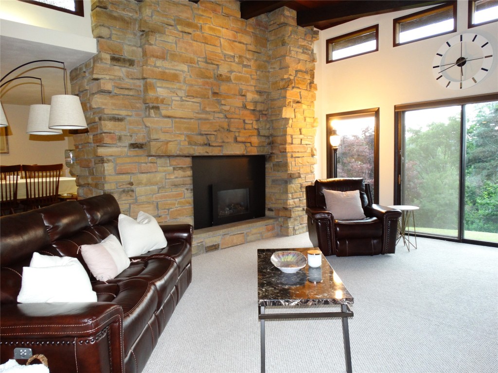 483 Jones Road Vestal, NY 13850 - Photo 5 of 42 Gallery Image 5