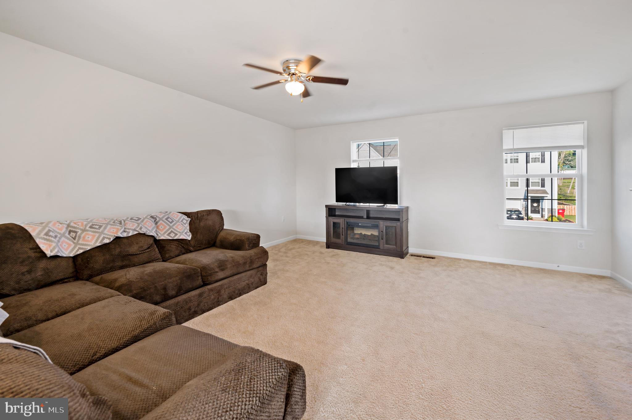 444 Rumbling Rock Road Hedgesville, WV 25427 - Photo 20 of 36 Gallery Image 20