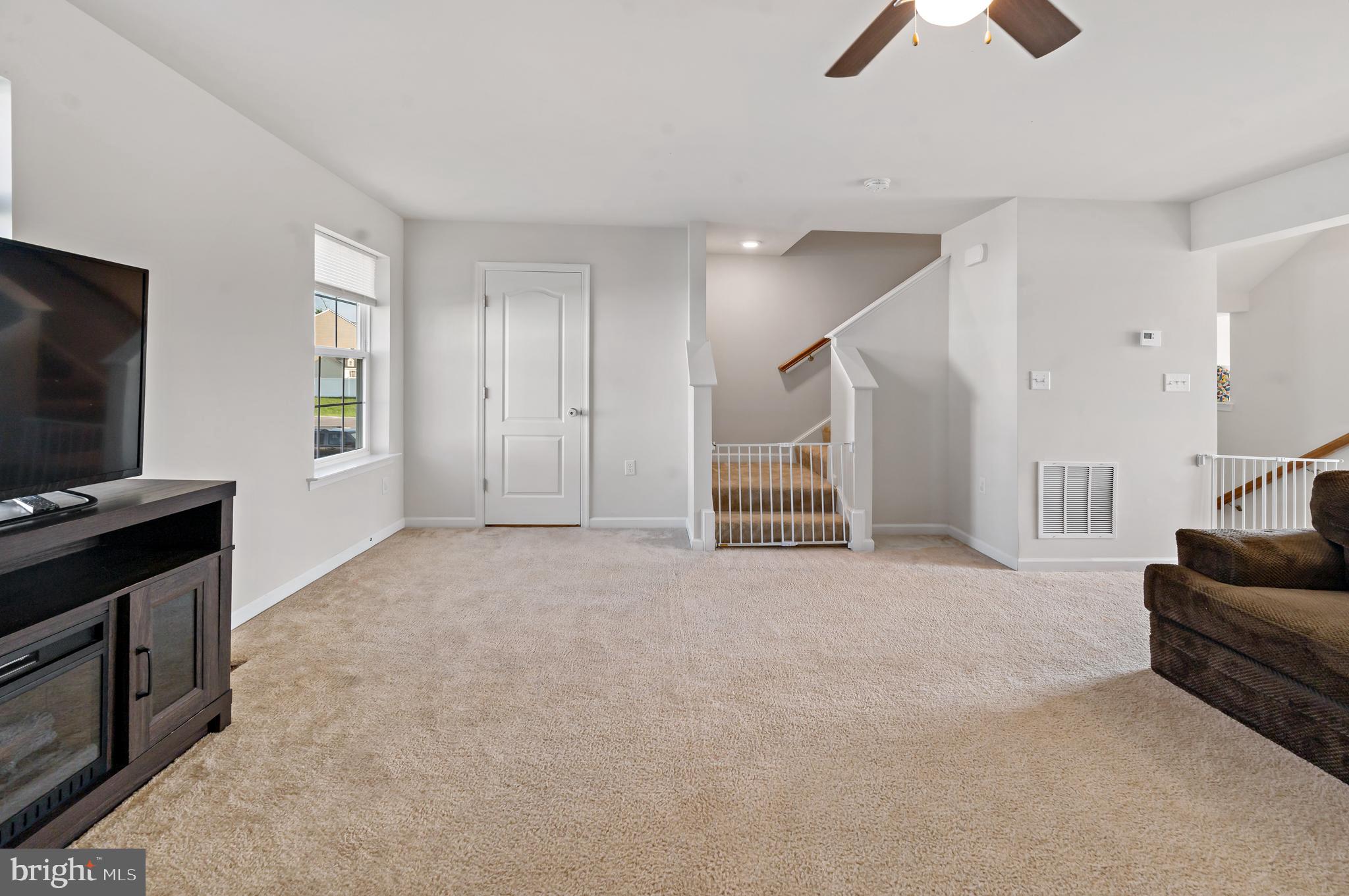444 Rumbling Rock Road Hedgesville, WV 25427 - Photo 21 of 36 Gallery Image 21
