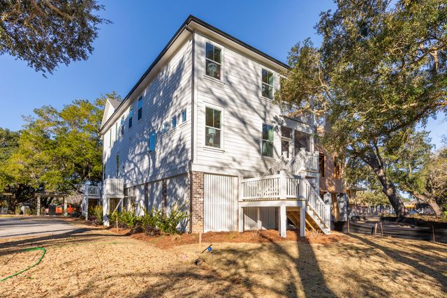 $776,990 | 5122 Hut Creek Road, Johns Island, SC 29455