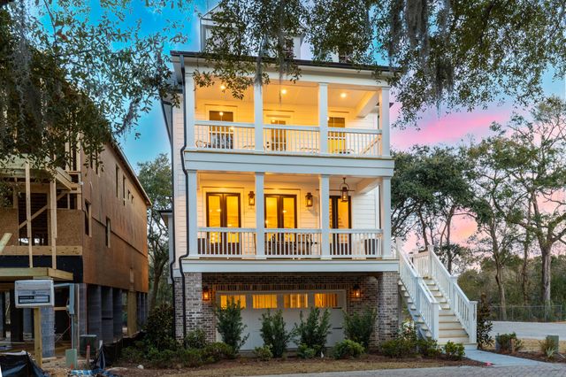 $776,990 | 5122 Hut Creek Road, Johns Island, SC 29455