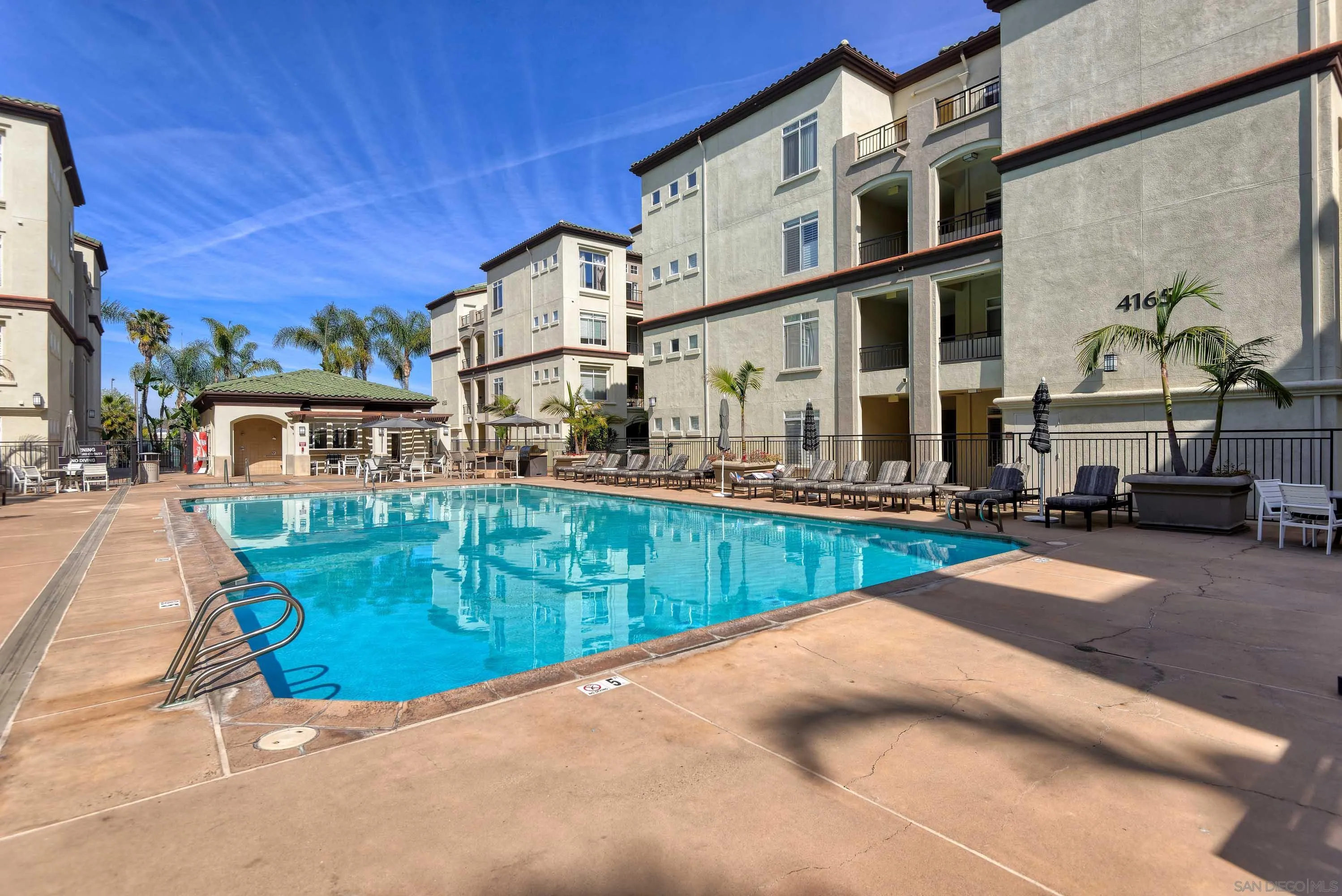 9229 Regents Road, Unit L428 La Jolla, CA 92037 - Photo 5 of 29