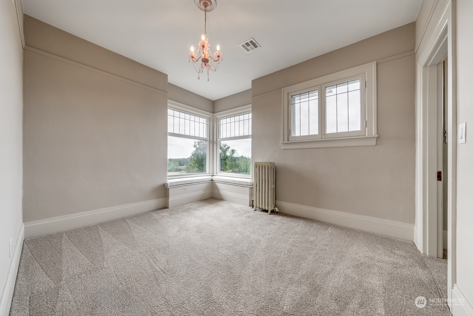 12325 Old Snohomish Monroe Road Snohomish, WA 98290 - Photo 22 of 40 a view of an empty room with a window