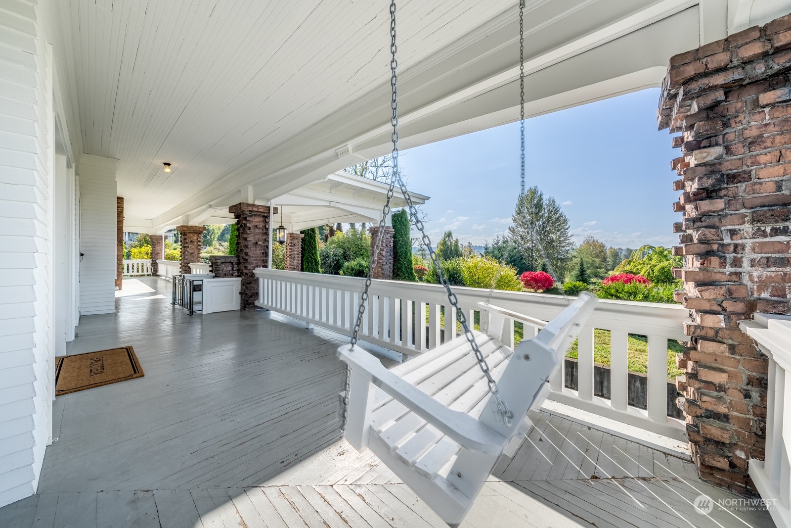 12325 Old Snohomish Monroe Road Snohomish, WA 98290 - Photo 5 of 40 a view of a porch and garden