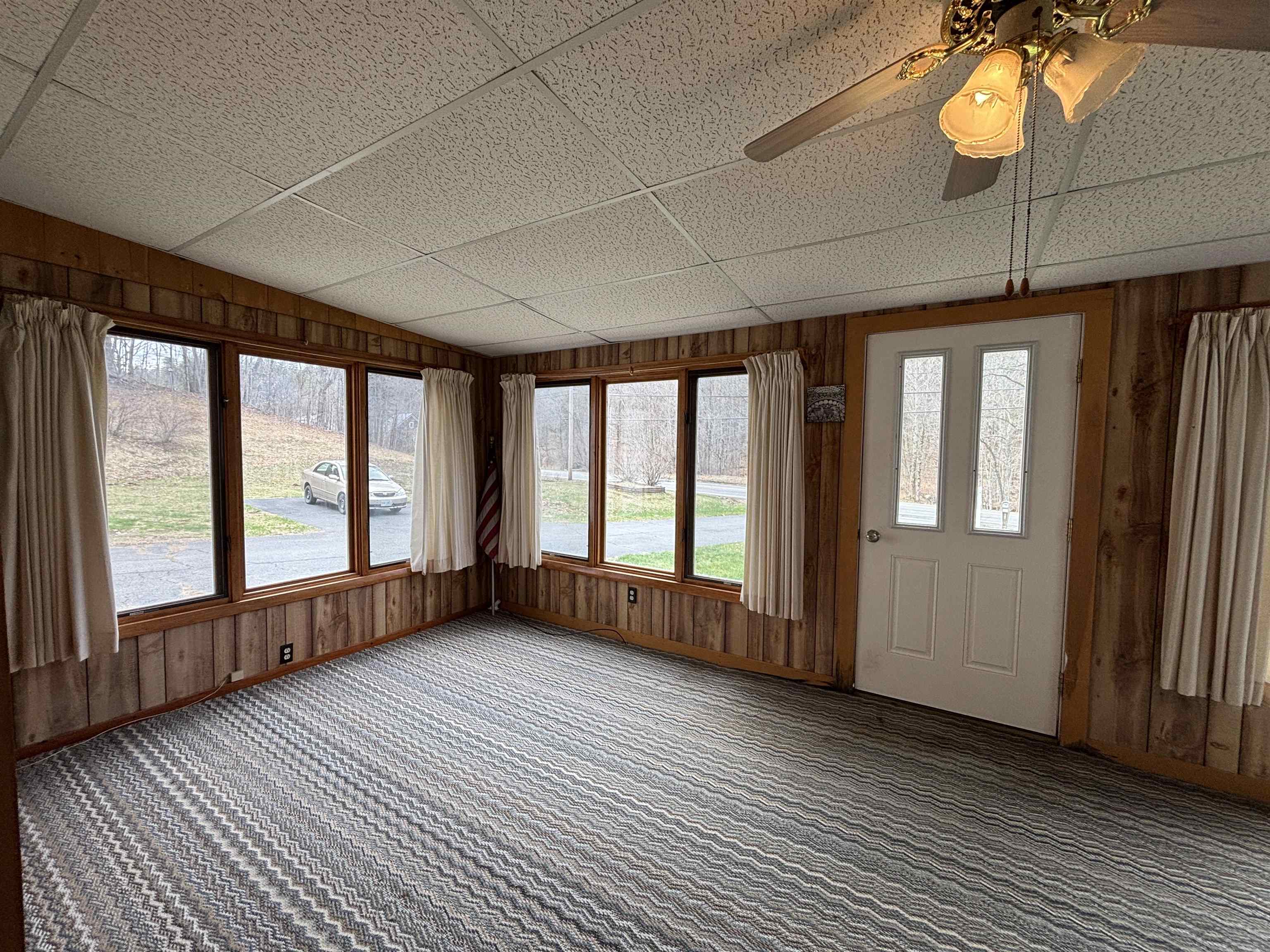 1109 Highway 4A Enfield, NH 03748 - Photo 16 of 27