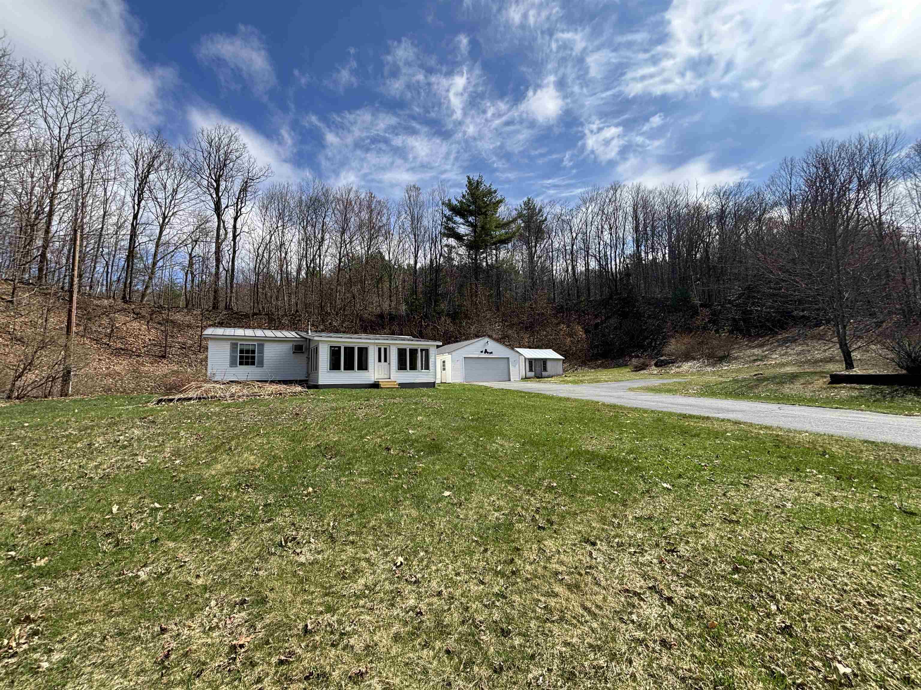 1109 Highway 4A Enfield, NH 03748 - Photo 5 of 27