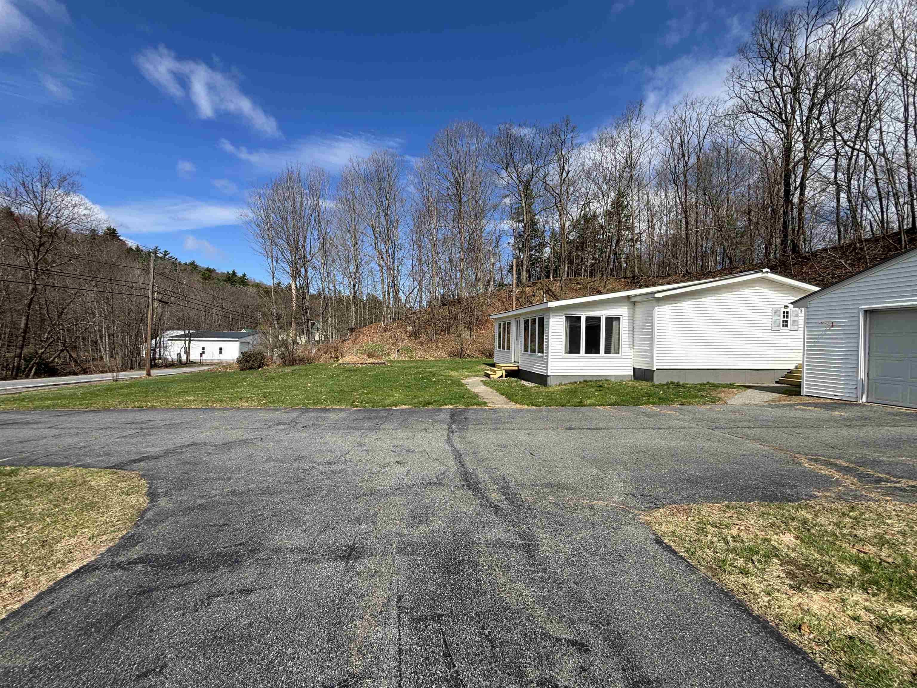 1109 Highway 4A Enfield, NH 03748 - Photo 6 of 27