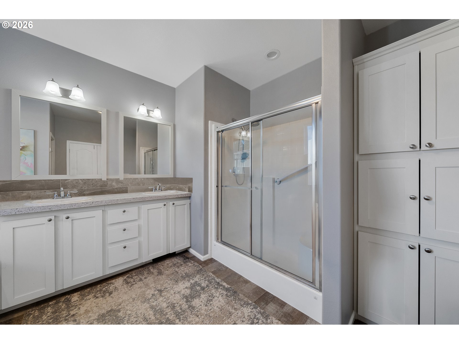 6575 Trade Street Bay City, OR 97107 - Photo 16 of 32 Owner's Suite Bathroom