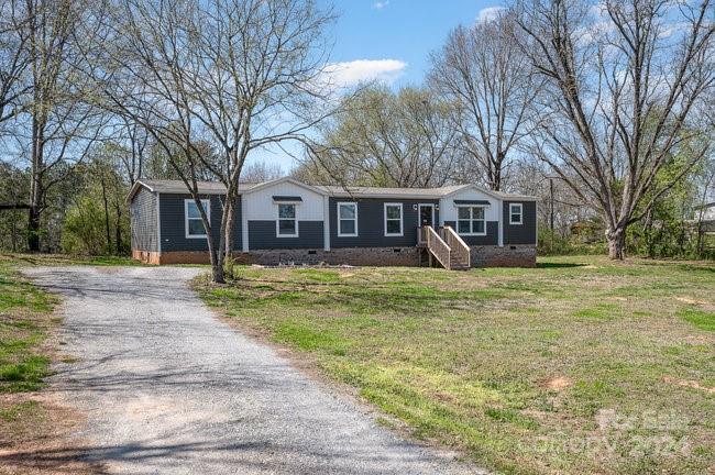 127 Robs Court Grover, NC 28073 - Photo 2 of 34 Gallery Image 2