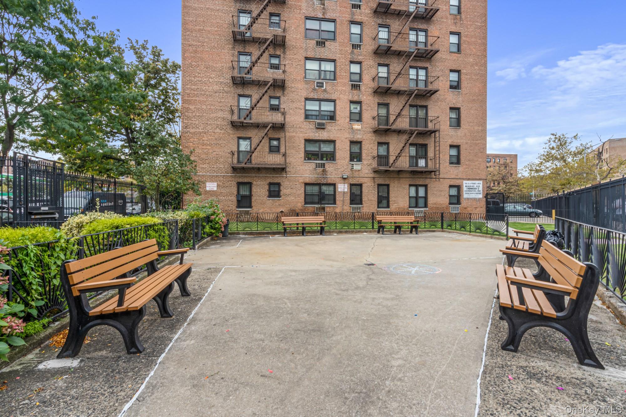99-45 60th Avenue, Unit 6J Queens, NY 11368 - Photo 16 of 19