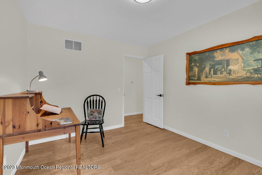 549 Frank Applegate Road Jackson, NJ 08527 - Photo 8 of 35 028_dsc06277