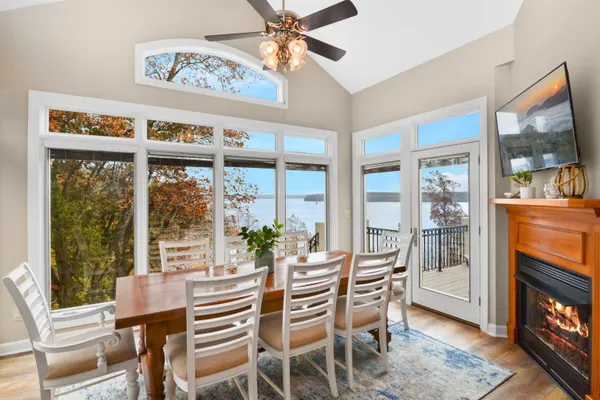 $1,649,000 | 505 Sailboat Point, Savannah, TN 38372