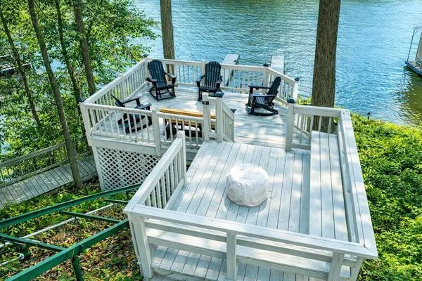 $1,699,000 | 505 Sailboat Point, Savannah, TN 38372