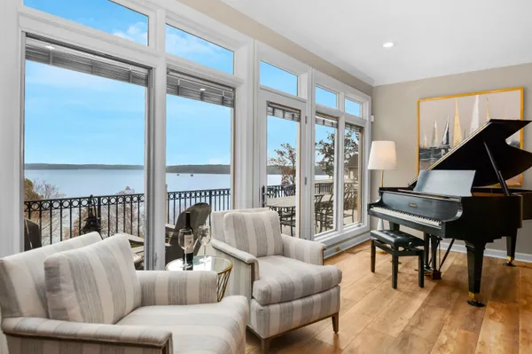 $1,649,000 | 505 Sailboat Point, Savannah, TN 38372