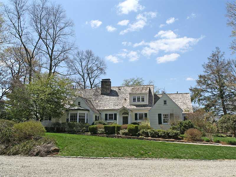 28 Leeward Lane Riverside, CT 06878 - Photo 1 of 23 a view of residential houses with yard and trees