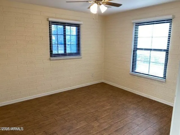 $1,695 | 925 East Henry Street, Tempe, AZ 85288