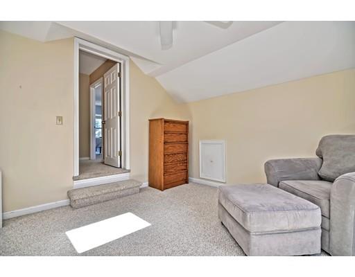 12 Robbins Road Foxboro, MA 02035 - Photo 21 of 30 Gallery Image 21