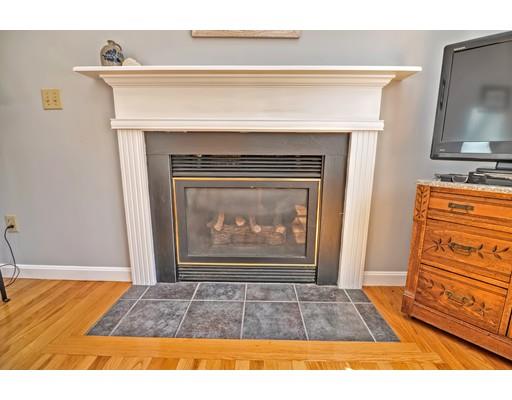 12 Robbins Road Foxboro, MA 02035 - Photo 9 of 30 Gallery Image 9