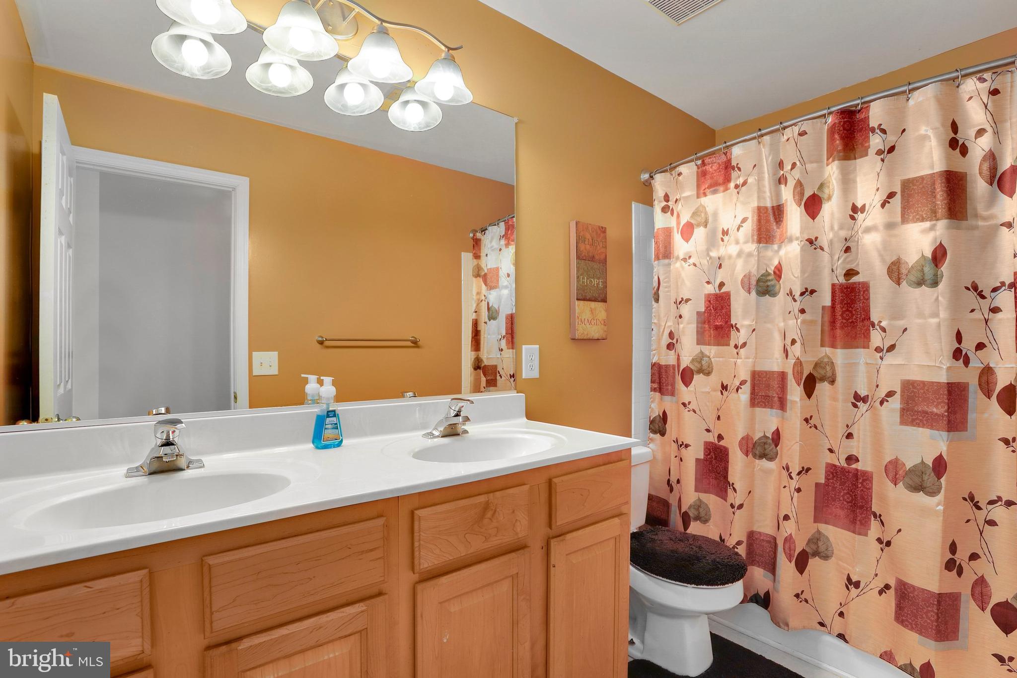 809 Wellesley Court Hampstead, MD 21074 - Photo 25 of 35 Gallery Image 25