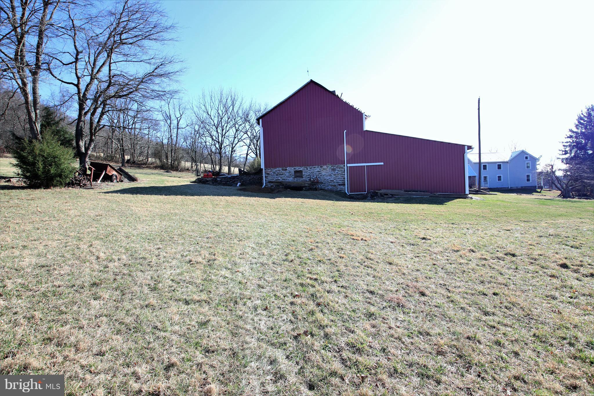 5321 Amos Reeder Road Boonsboro, MD 21713 - Photo 8 of 30 Barn