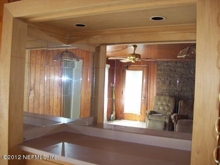 6400 Bay Ridge Road Jacksonville, FL 32216 - Photo 11 of 20 Family Room 3