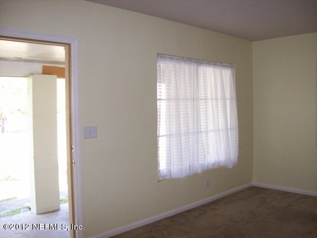 6400 Bay Ridge Road Jacksonville, FL 32216 - Photo 4 of 20 LR 2